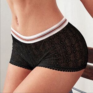 Victoria’s Secret crochet Sexy sheer lace shortie panty black Small